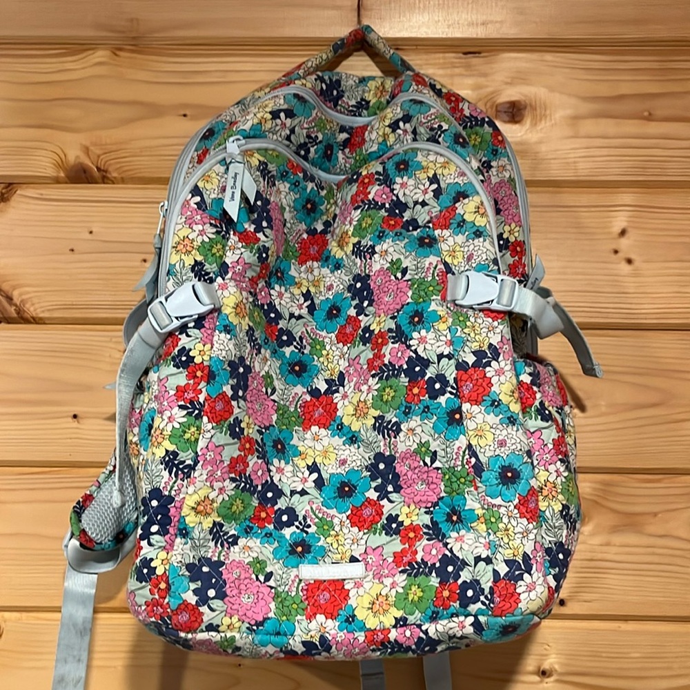 Vera Bradley backpack. Used but nice condition.